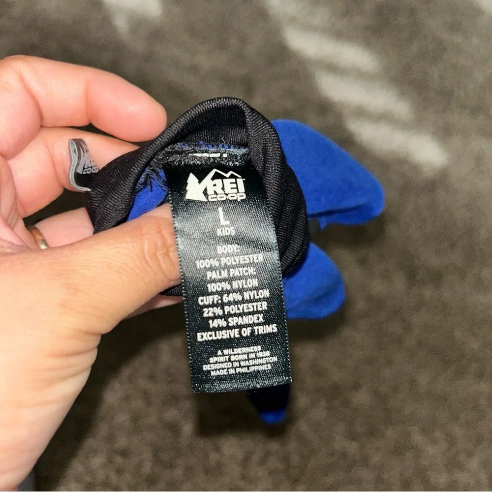 REI Kids Blue and Black Mittens Sz L